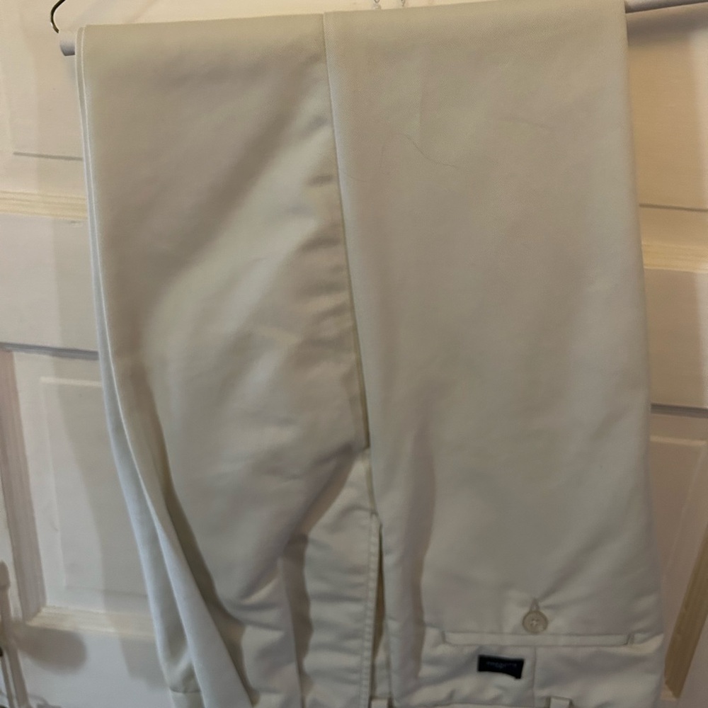 Dockers Cream Dress Pants size 32x30
